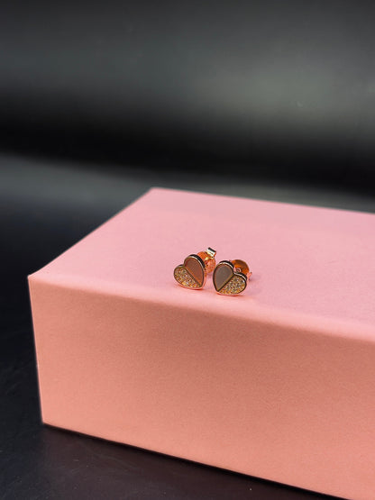 Elegant Pearl Stud Earring in Silver TISA Silver Elegance