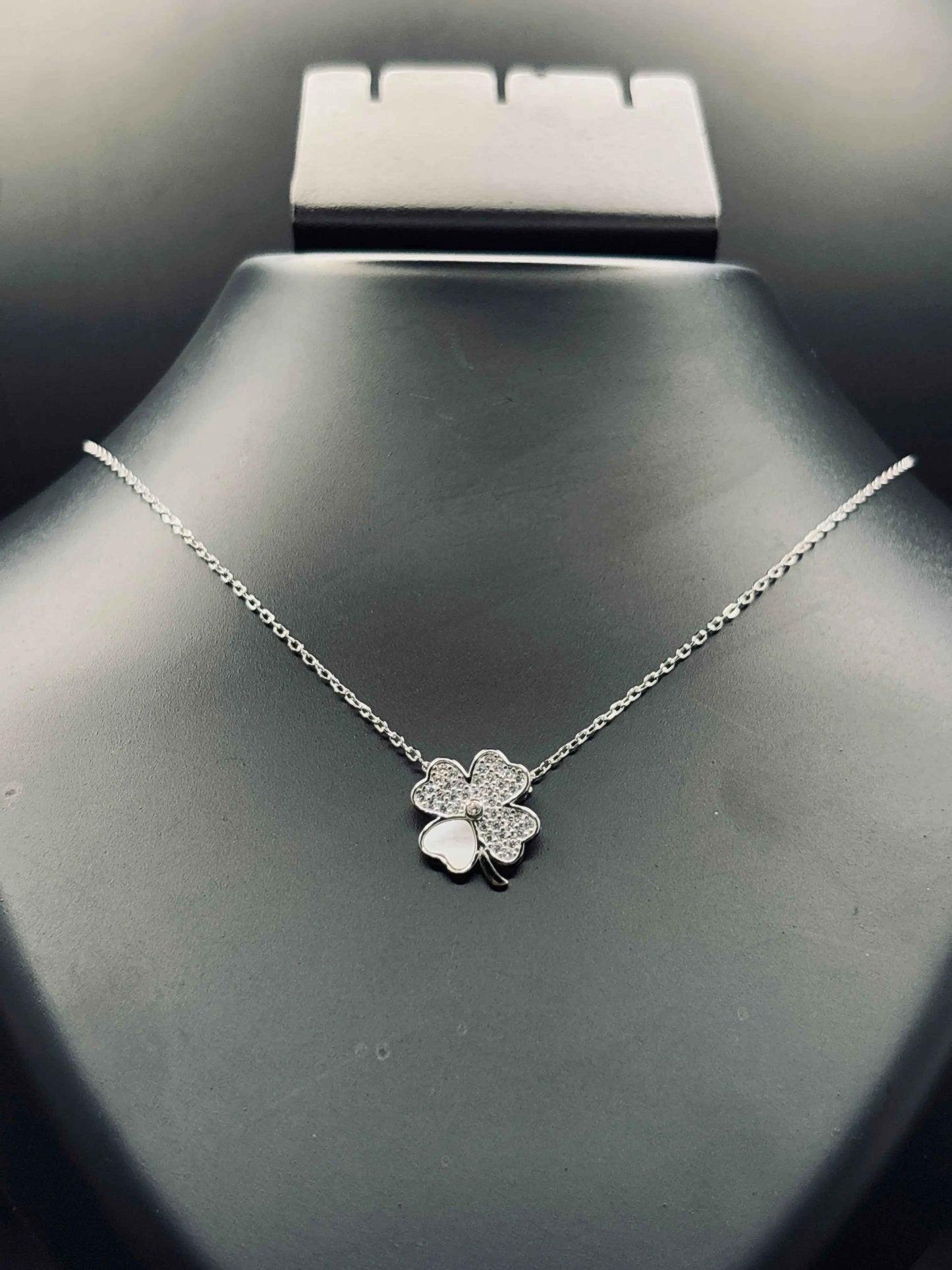 Lucky Leaf Clover Pendant Necklace — Symbol of Fortune & Grace