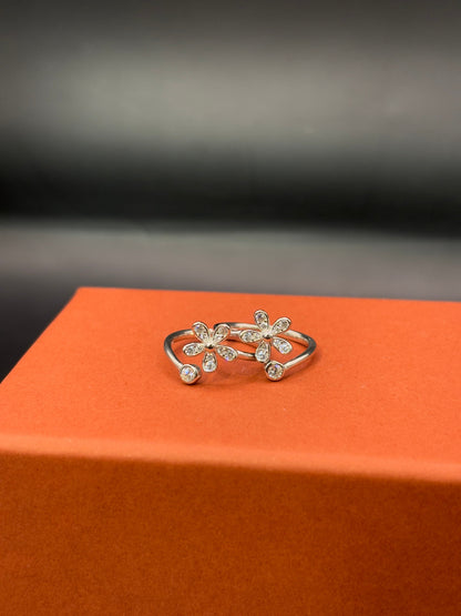 Classic Bloom Floral Toe Ring in 925 Sterling Silver - Adjustable TISA Silver Elegance